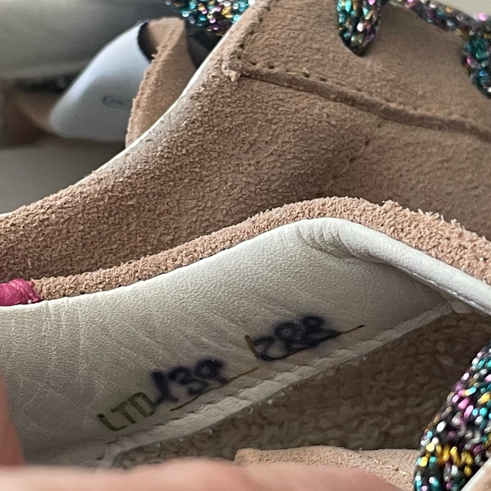 Golden Goose Superstar Nude Suede Gold Star Pink Heel Confetti Laces NEW IN BOX - Picture 7 of 13